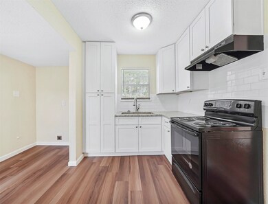 8248 Hartford St, Houston, TX 77017 - photo 4