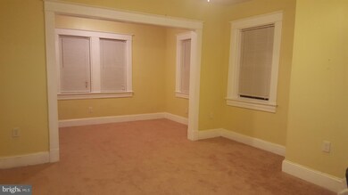 2522 Oakley Ave unit B, Baltimore, MD 21215 - photo 3