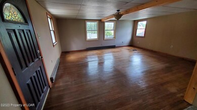 20 Pearl St, Hunlock Creek, PA 18621 - photo 6