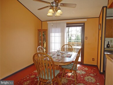 141 Independence Dr, Morrisville, PA 19067 - photo 6