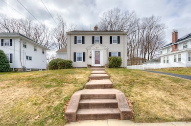 291 Beverly Rd, Worcester, MA 01605 - photo 2