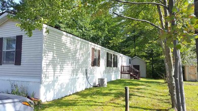 11 Lane Dr, Allenstown, NH 03275 - photo 3