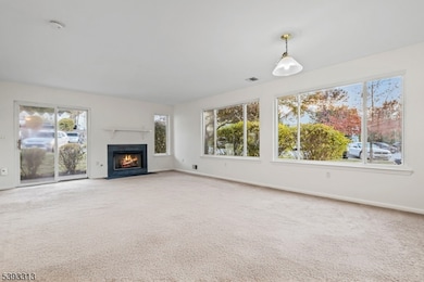 141 Falcon Ridge Way N unit 1, Hamburg, NJ 07419 - photo 4