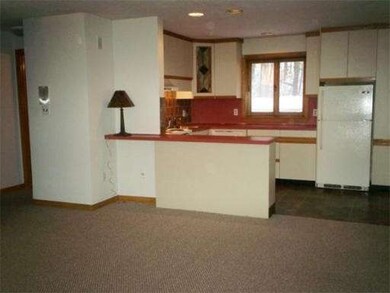 85 Lionel Ave unit A, Waltham, MA 02452 - photo 4