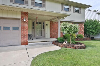 1814 Laylon Dr, Columbus, OH 43229 - photo 2