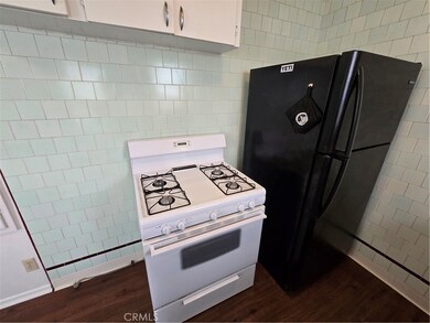 26027 Narbonne Ave unit B, Lomita, CA 90717 - photo 7