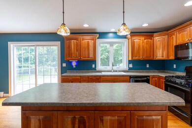 2 Highpointe Cir, Kittery, ME 03904 - photo 7