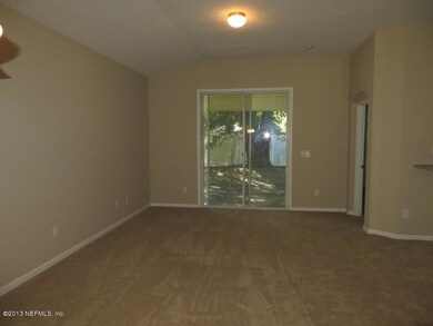 10908 Campus Heights Ln, Jacksonville, FL 32218 - photo 2