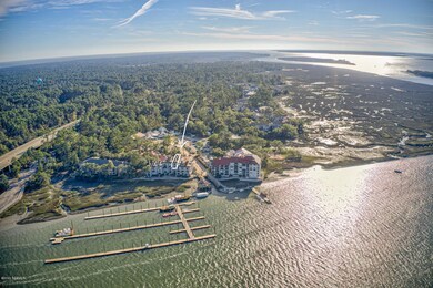 2. 301B Dockmaster - 90 Helmsman Way, HH