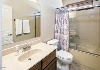 9 - Saddle Ct
