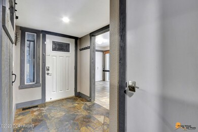 4022 Lunar Dr, Anchorage, AK 99504 - photo 4