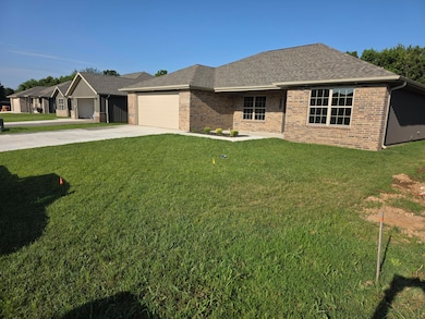 1645 Ridgemont Ave, Monett, MO 65708 - photo 4