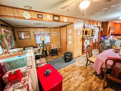 153 Shelton St, Linden, TN 37096 - photo 6