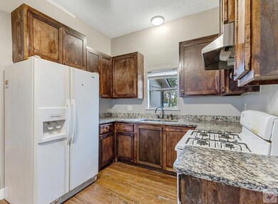 1541 W Martin Luther King jr Blvd, Texarkana, TX 75501 - photo 6