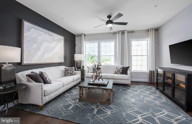 13029 Ebenezer Chapel Dr, Clarksburg, MD 20871 - photo 3