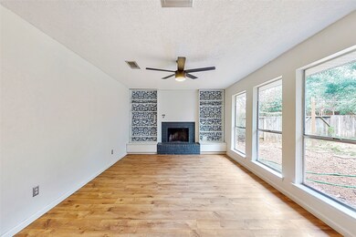 15234 Pebble Lake Dr, Houston, TX 77095 - photo 3