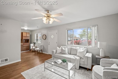 26138 Lamour St, Harrison Township, MI 48045 - photo 7