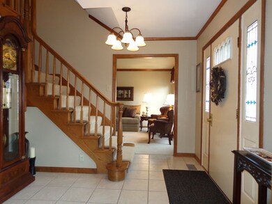 732 Nordic Ct, Batavia, IL 60510 - photo 2