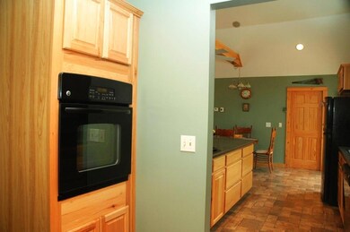 54 Beatrice Ln, Norridgewock, ME 04958 - photo 5