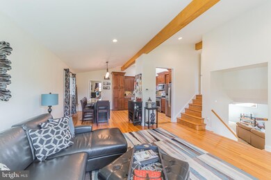 507 Portland Dr, Broomall, PA 19008 - photo 4