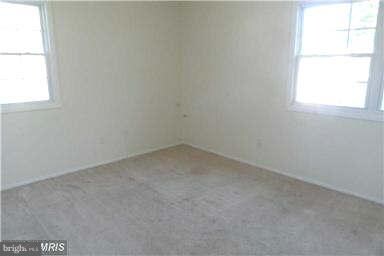 556 Burlington Ct, Edgewood, MD 21040 - photo 4