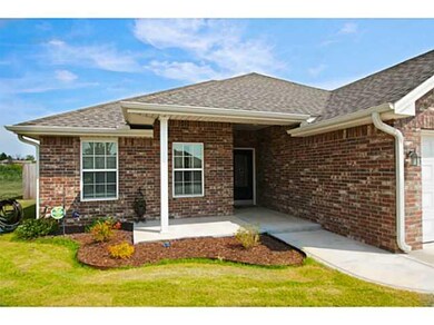 2305 Timbers Blvd, Shawnee, OK 74804 - photo 2