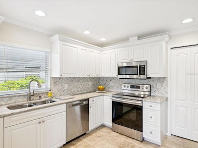 150 Poole Place, Oldsmar, FL 34677 - photo 4