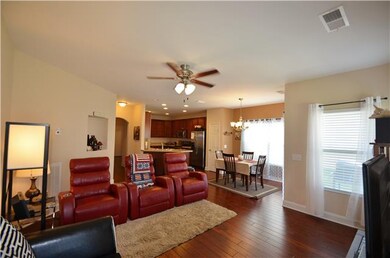 Large Great Room Open To Kitchen...Perfect For Ent