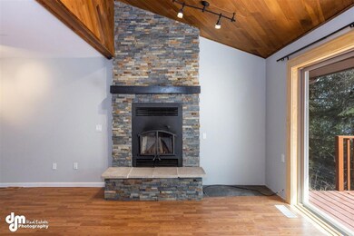 03-Living Room-ELKO0759