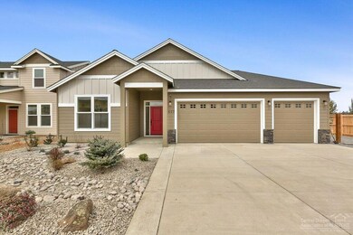 1627 NW Zamia Ave, Redmond, OR 97756 - photo 2