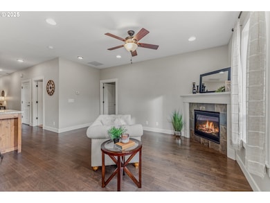 1213 SW 25th Cir, Battle Ground, WA 98604 - photo 7