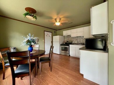 1743 W. Sixth Ave. 3