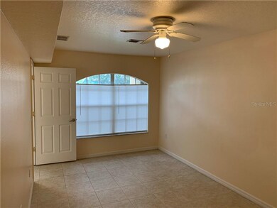 2204 Fan Palm Dr unit 1, Davenport, FL 33837 - photo 4