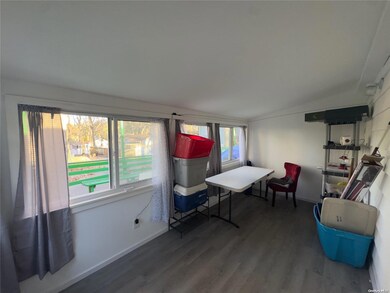 56 Woodcliff Trail, Baiting Hollow, NY 11933 - photo 4