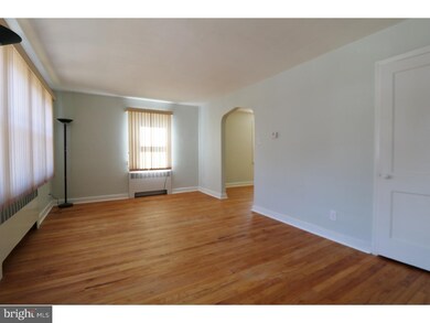 3212 Mckently St, Reading, PA 19605 - photo 4