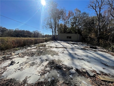 1207 Anderson St, Belton, SC 29627 - photo 2