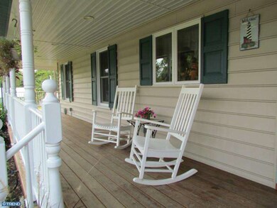 2003 Farmington Ave, Pottstown, PA 19464 - photo 4