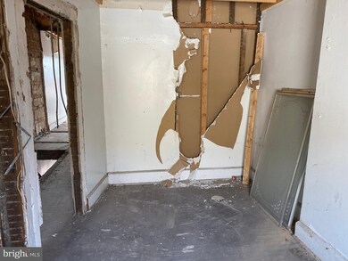 2210 Ashton St, Baltimore, MD 21223 - photo 6