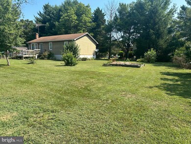 11087 Crest Ln, Bealeton, VA 22712 - photo 2