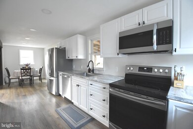 102 Game Farm Rd, Schwenksville, PA 19473 - photo 6