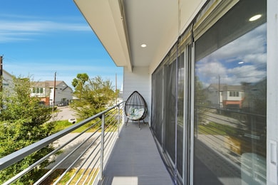 219 Pheasant St unit B, Houston, TX 77018 - photo 7