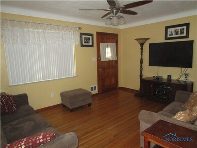 2723 114th St, Toledo, OH 43611 - photo 4