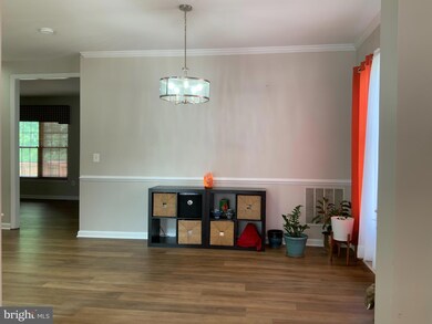 17634 Hampstead Ridge Ct, Dumfries, VA 22026 - photo 6