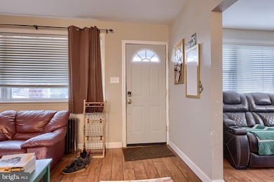 314 Cameron St, Reading, PA 19607 - photo 7