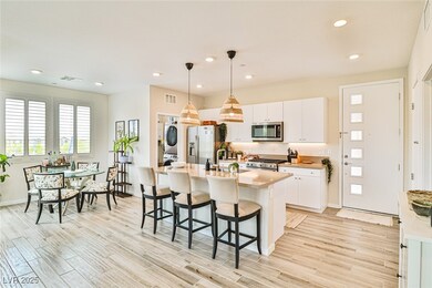 11290 Hidden Peak Ave unit 208, Las Vegas, NV 89135 - photo 7