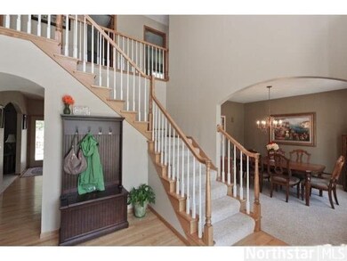 9144 Brentwood Trail, Woodbury, MN 55125 - photo 2