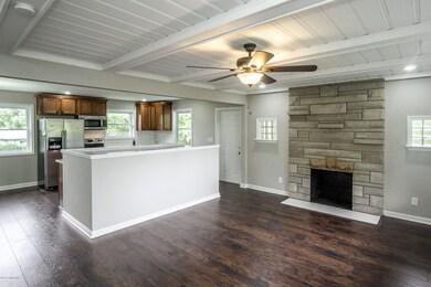 8609 Augustine Way, Louisville, KY 40291 - photo 3