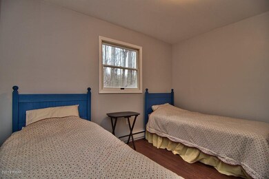 157 Underwood Ln, Hamlin, PA 18427 - photo 6