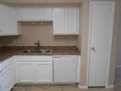 E - kitchen