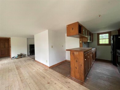 91 Holman Rd, Fitzwilliam, NH 03447 - photo 4